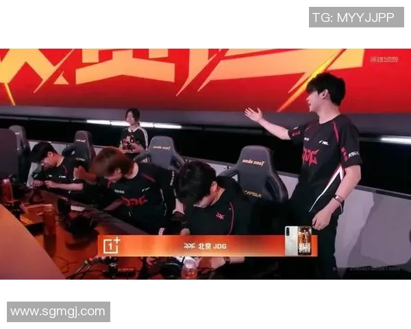 CSGO赛事深度解析:揭秘JDG战队的成功之道与比赛经验分享 CSGO赛事深度解析:揭秘JDG战队的成功之道与比赛经验分享