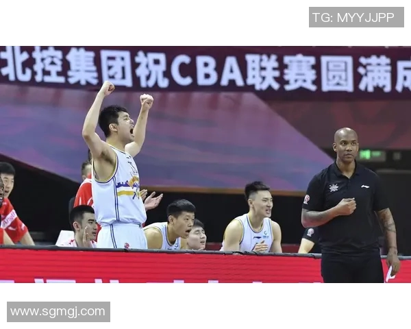 北京篮球队的比赛经验探讨与分析：从战术到团队协作的全面解读