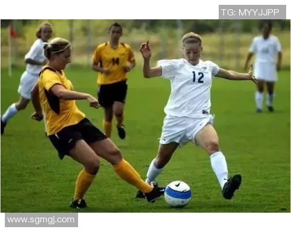 球袜的选择与搭配技巧：提升运动表现与舒适感的关键因素